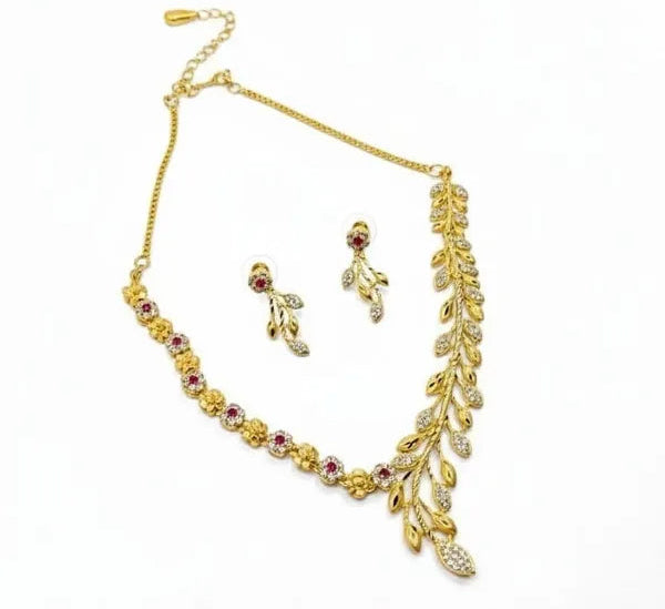Flora & Fond Necklace With Elegent Earing